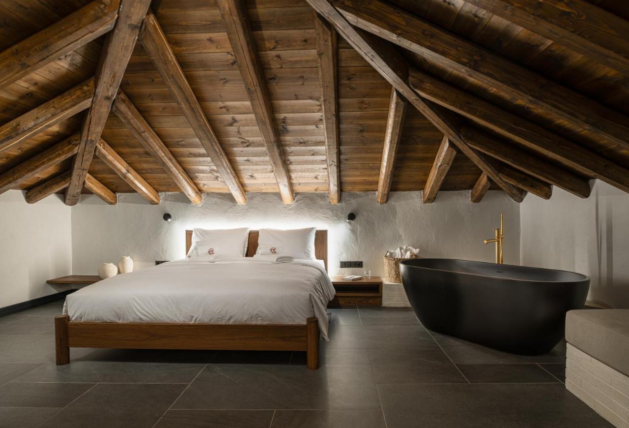 Unedo All Seasons Boutique Hotel Palaios Panteleimonas Buitenkant foto