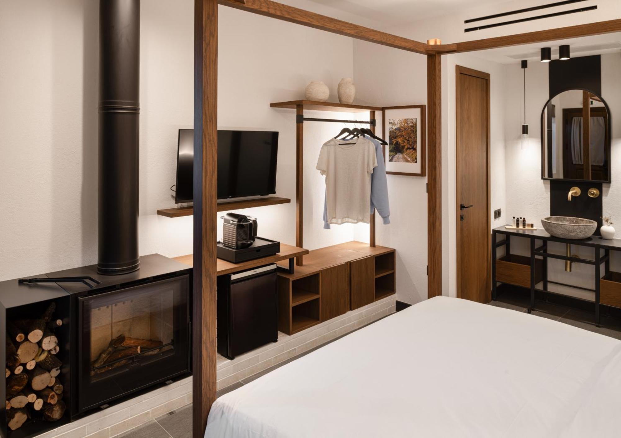 Unedo All Seasons Boutique Hotel Palaios Panteleimonas Buitenkant foto